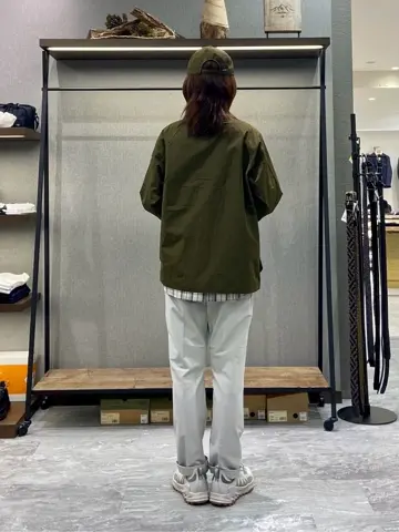 JOSEPH ABBOUD MOUNTAIN たかい　かおり コーディネート画像