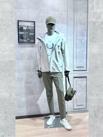 JOSEPH ABBOUD MOUNTAIN 二澤 コーディネート画像