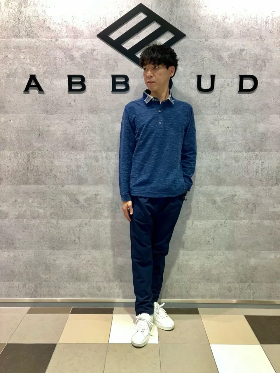 JOSEPH ABBOUD MOUNTAIN 足立 コーディネート画像