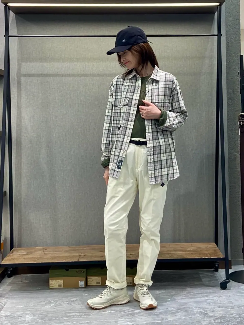 JOSEPH ABBOUD MOUNTAIN たかい　かおり コーディネート画像