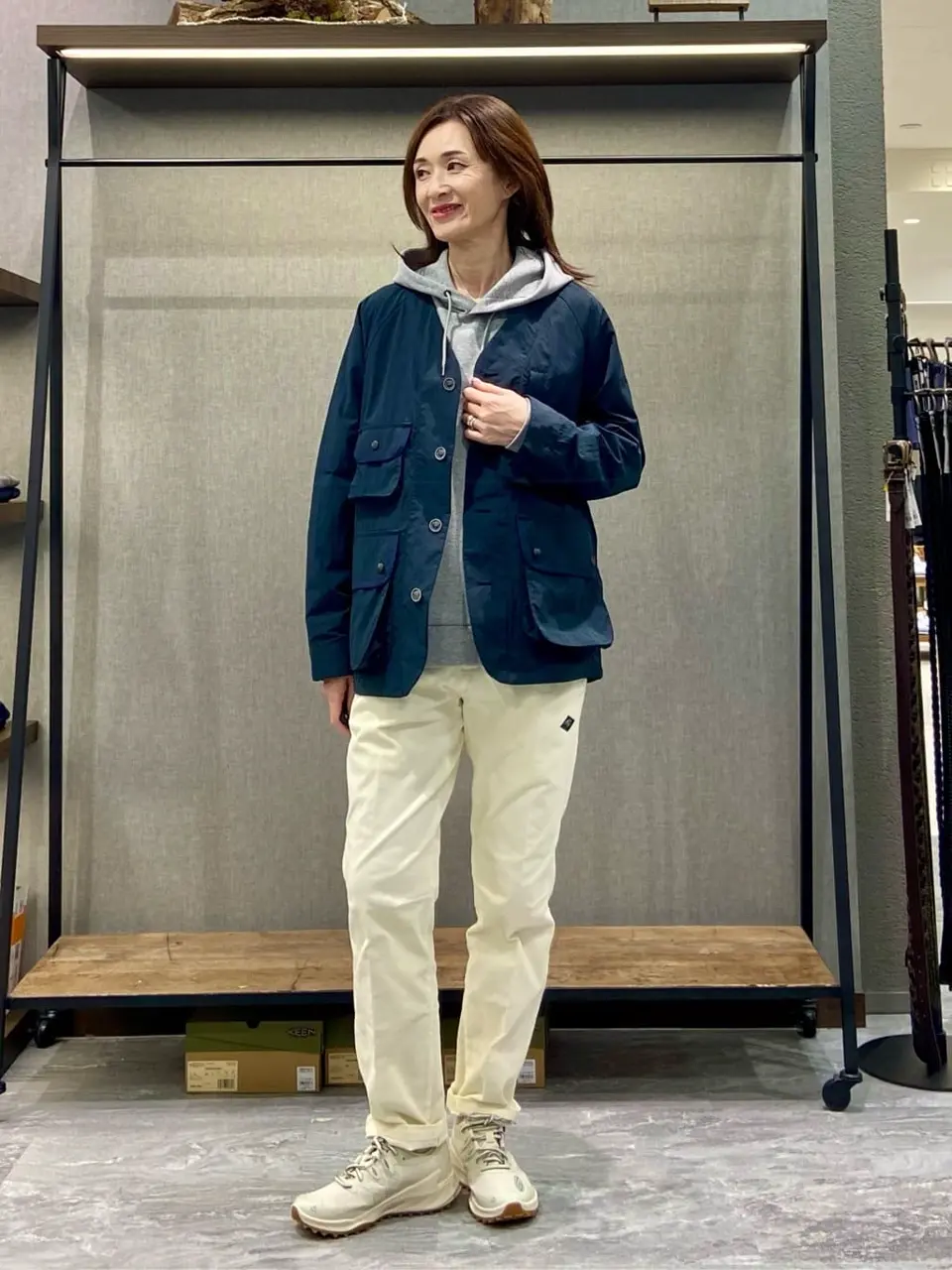 JOSEPH ABBOUD MOUNTAIN たかい　かおり コーディネート画像