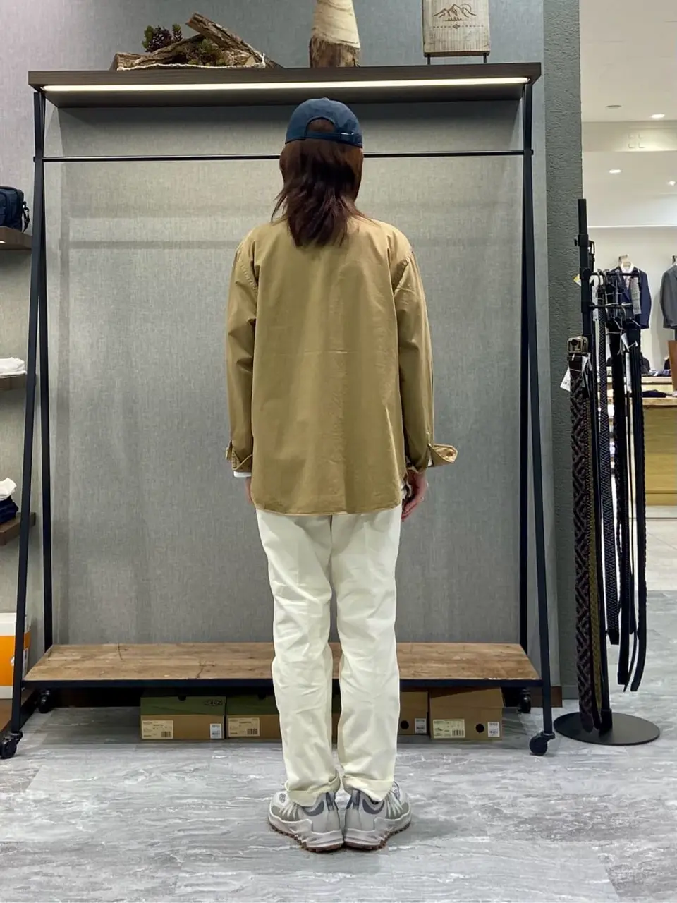 JOSEPH ABBOUD MOUNTAIN たかい　かおり コーディネート画像