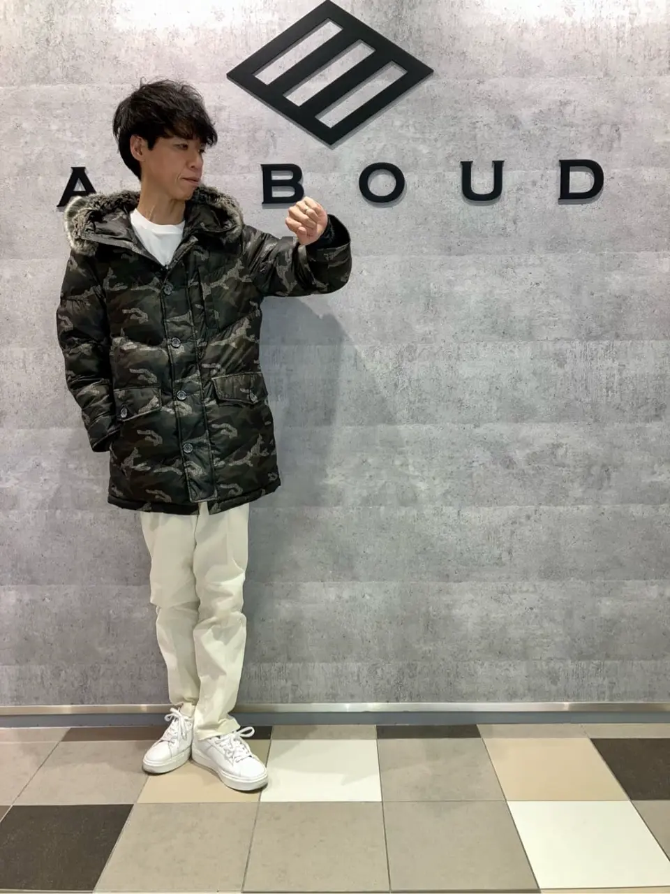 JOSEPH ABBOUD MOUNTAIN 足立 コーディネート画像