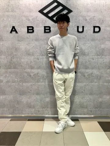 JOSEPH ABBOUD MOUNTAIN 足立 コーディネート画像