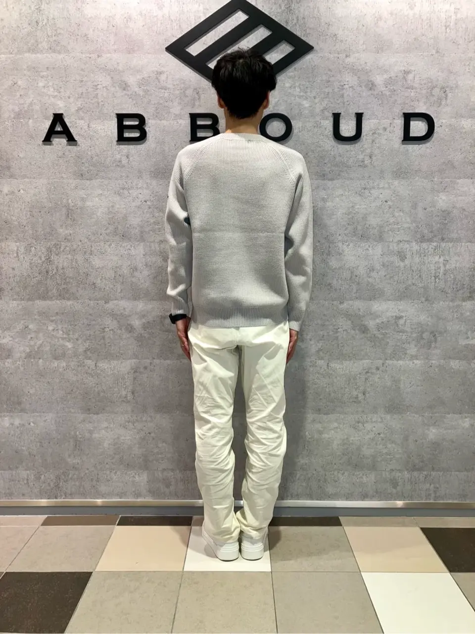 JOSEPH ABBOUD MOUNTAIN 足立 コーディネート画像