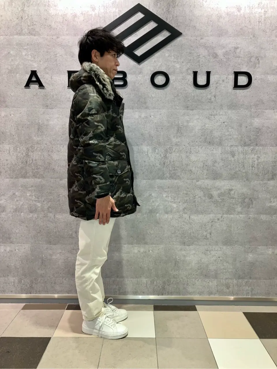 JOSEPH ABBOUD MOUNTAIN 足立 コーディネート画像