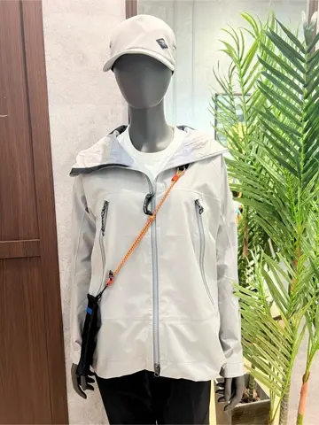 JOSEPH ABBOUD MOUNTAIN 上條 コーディネート画像