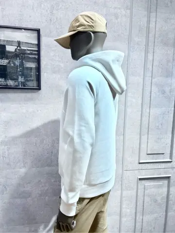 JOSEPH ABBOUD MOUNTAIN 二澤 コーディネート画像