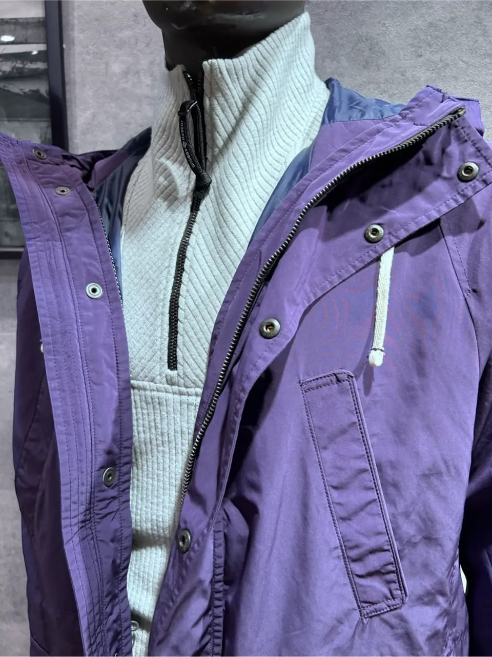 JOSEPH ABBOUD MOUNTAIN 二澤 コーディネート画像