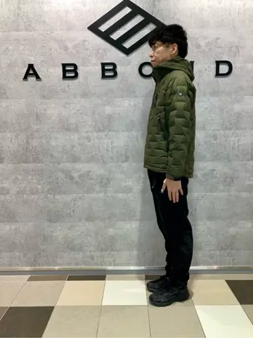 JOSEPH ABBOUD MOUNTAIN 足立 コーディネート画像