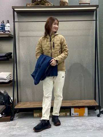 JOSEPH ABBOUD MOUNTAIN たかい　かおり コーディネート画像