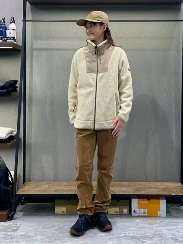 JOSEPH ABBOUD MOUNTAIN たかい　かおり コーディネート画像