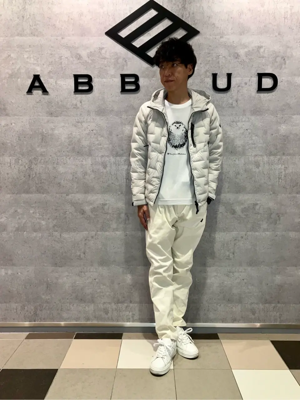 JOSEPH ABBOUD MOUNTAIN 足立 コーディネート画像