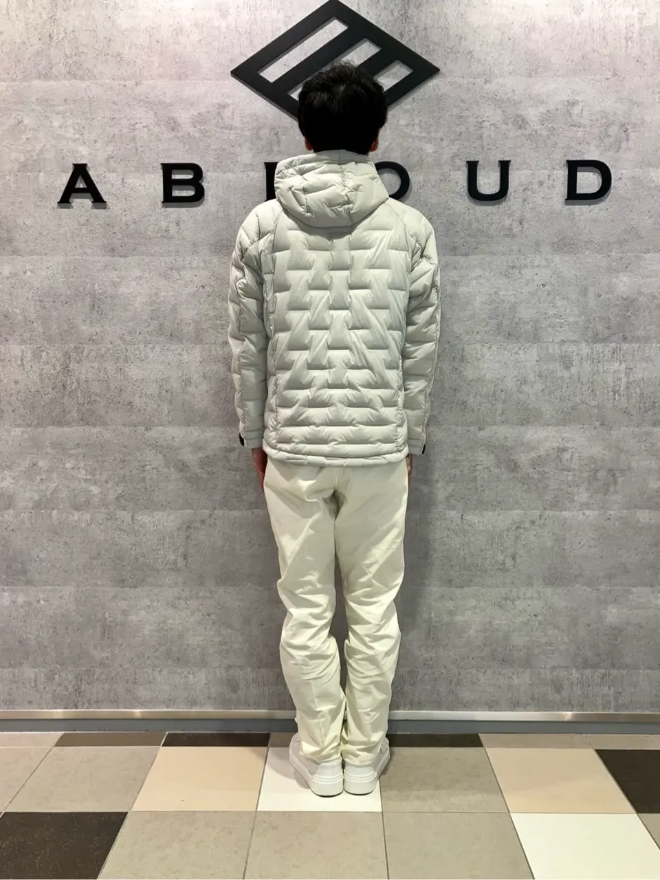 JOSEPH ABBOUD MOUNTAIN 足立 コーディネート画像