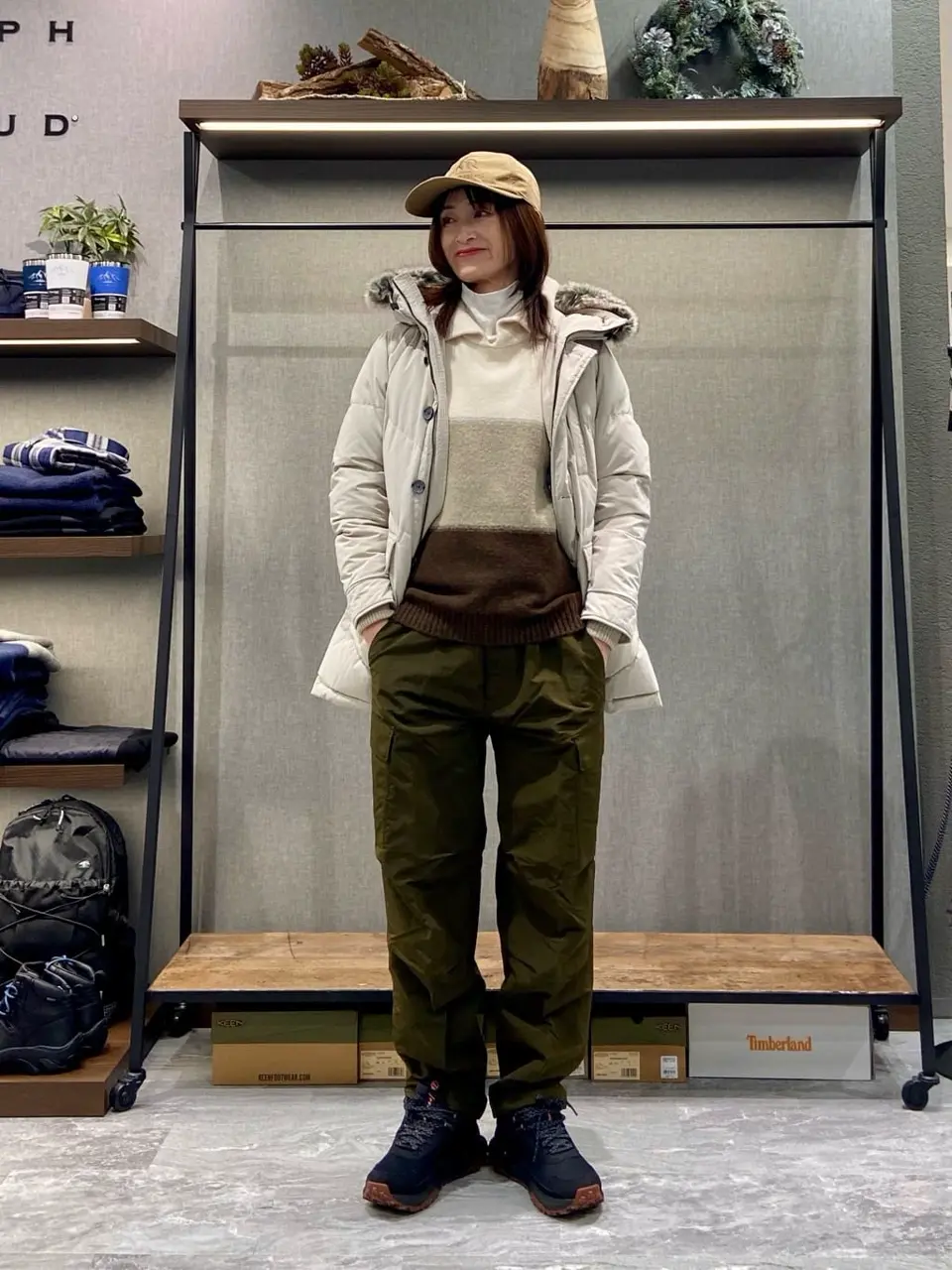 JOSEPH ABBOUD MOUNTAIN たかい　かおり コーディネート画像