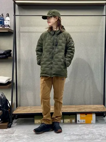 JOSEPH ABBOUD MOUNTAIN たかい　かおり コーディネート画像