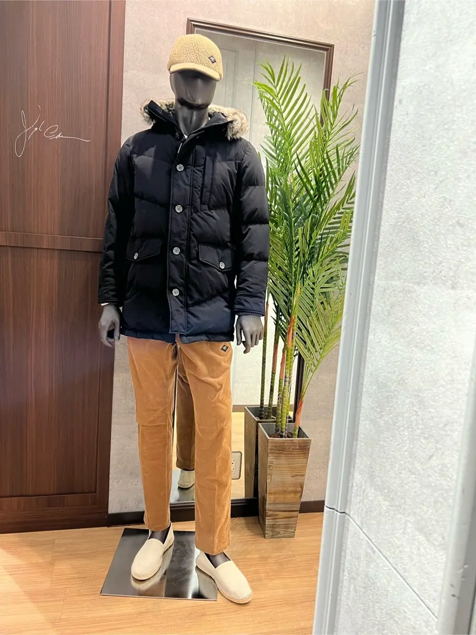 JOSEPH ABBOUD MOUNTAIN 上條 コーディネート画像