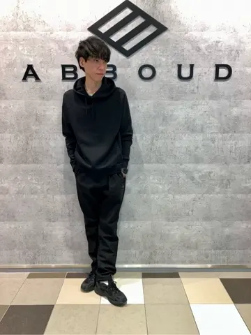 JOSEPH ABBOUD MOUNTAIN 足立 コーディネート画像