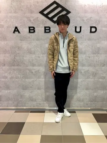 JOSEPH ABBOUD MOUNTAIN 足立 コーディネート画像