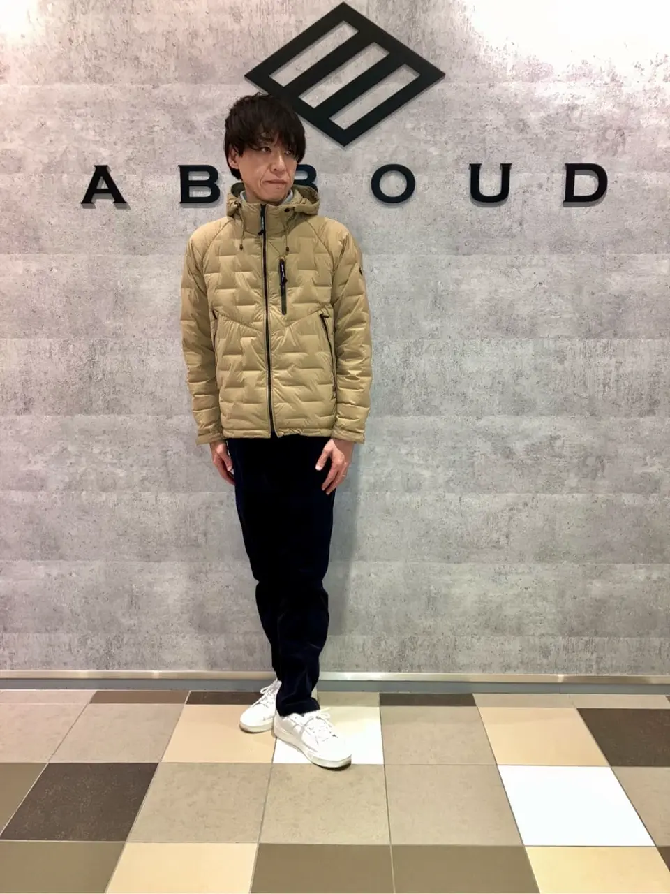 JOSEPH ABBOUD MOUNTAIN 足立 コーディネート画像