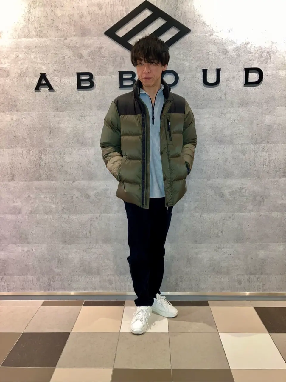 JOSEPH ABBOUD MOUNTAIN 足立 コーディネート画像