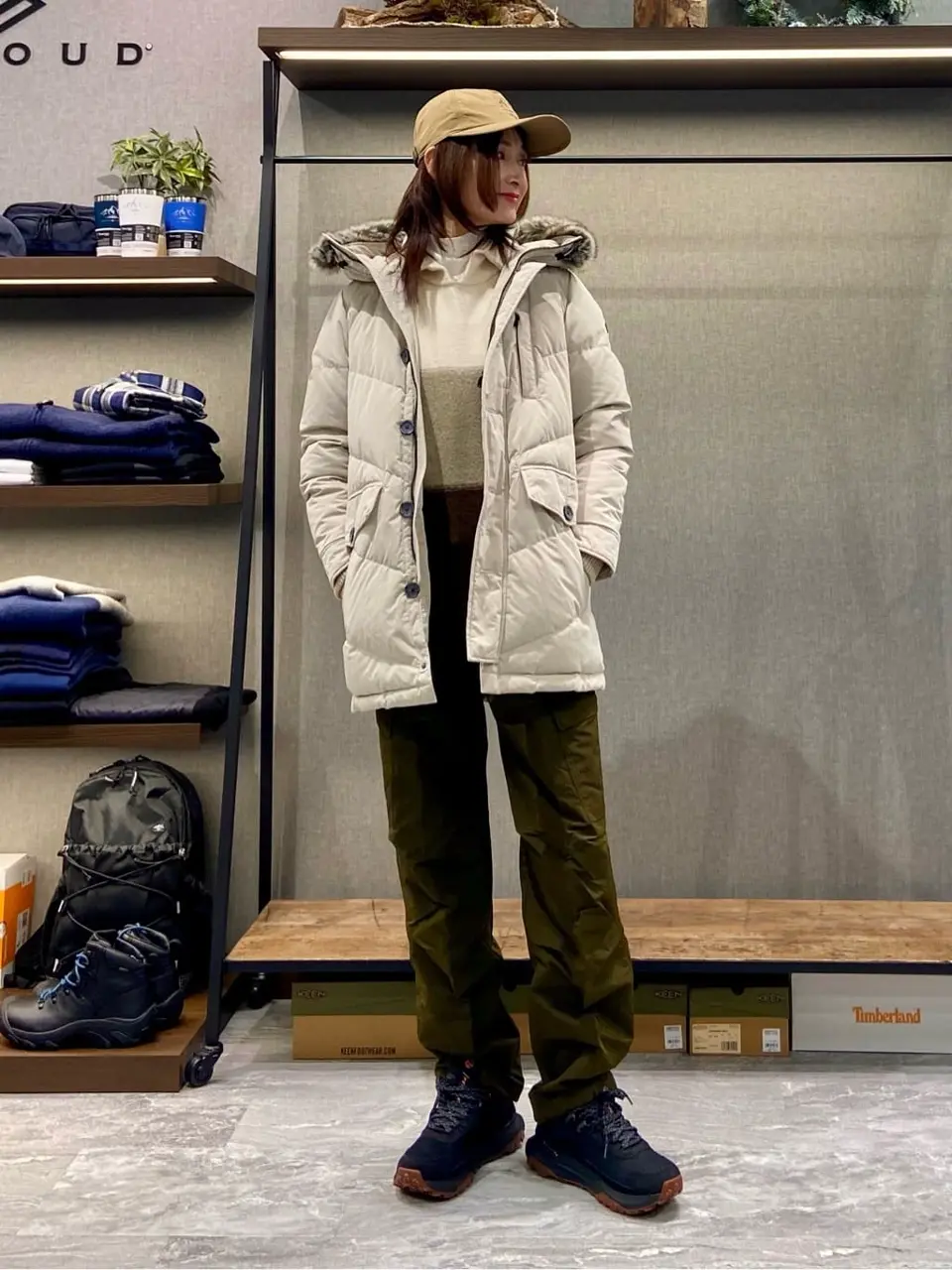 JOSEPH ABBOUD MOUNTAIN たかい　かおり コーディネート画像