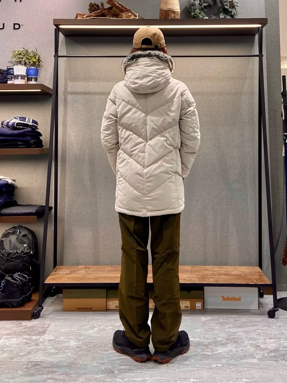 JOSEPH ABBOUD MOUNTAIN たかい　かおり コーディネート画像