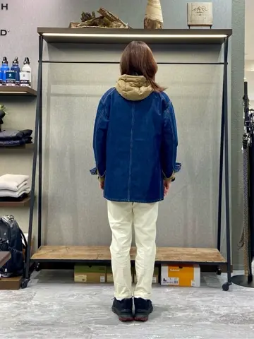 JOSEPH ABBOUD MOUNTAIN たかい　かおり コーディネート画像