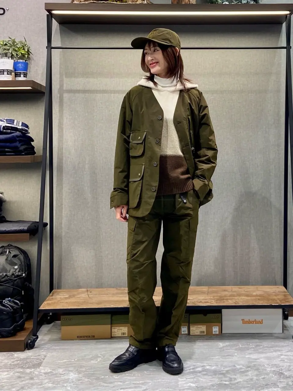 JOSEPH ABBOUD MOUNTAIN たかい　かおり コーディネート画像