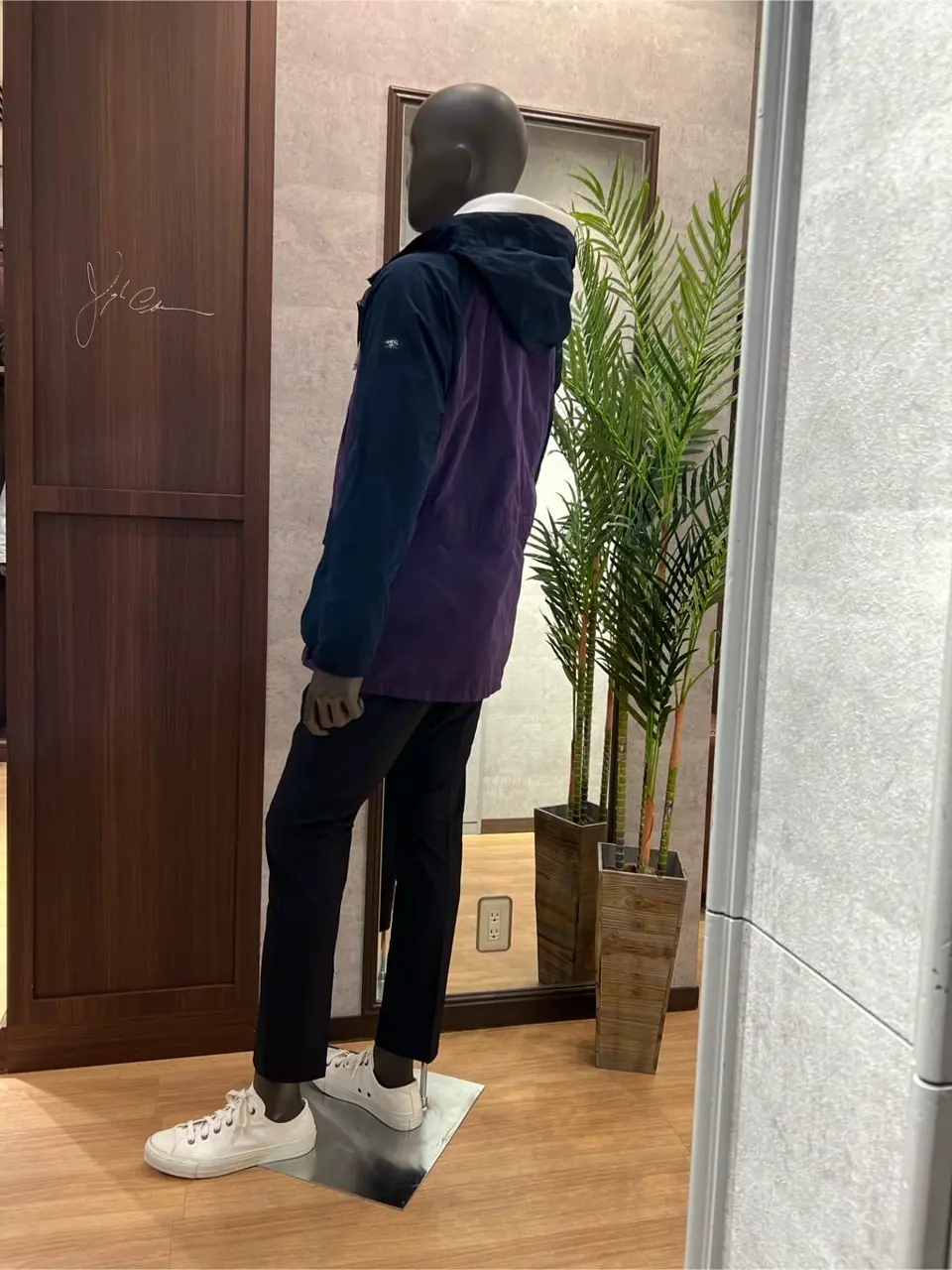 JOSEPH ABBOUD MOUNTAIN 上條 コーディネート画像