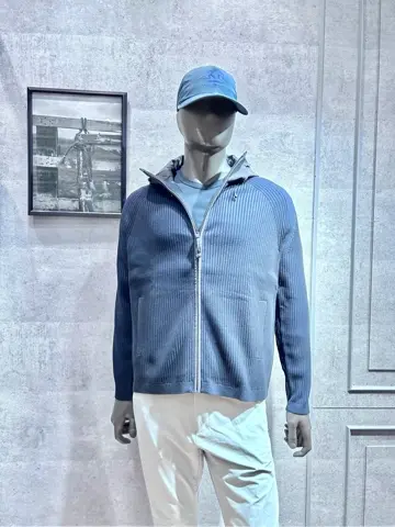 JOSEPH ABBOUD MOUNTAIN 二澤 コーディネート画像