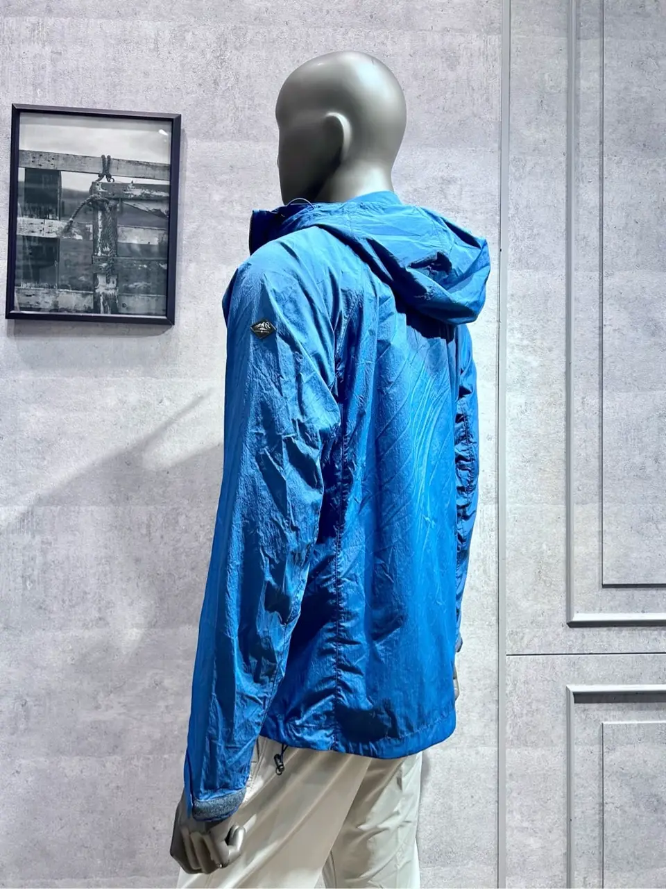 JOSEPH ABBOUD MOUNTAIN 二澤 コーディネート画像