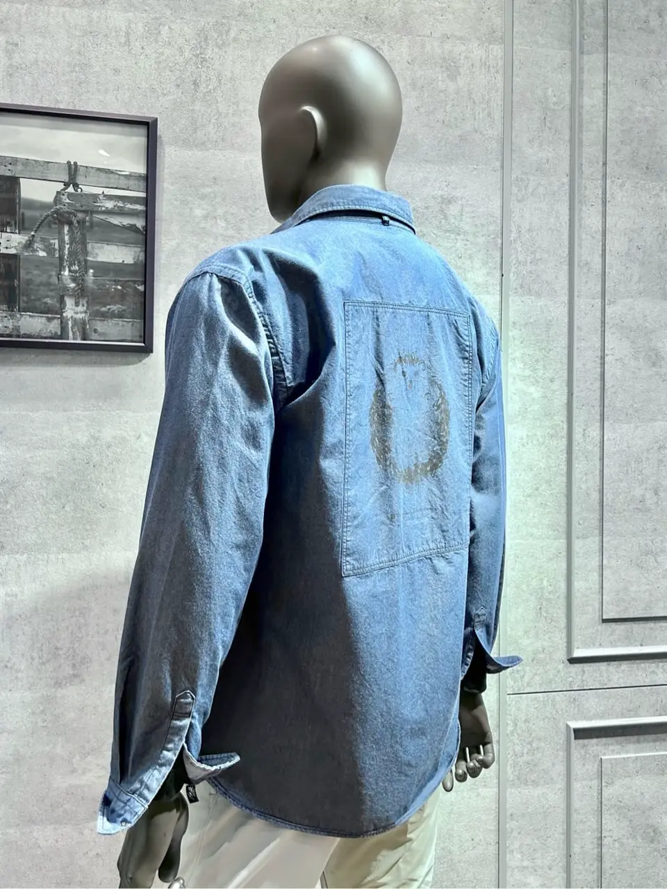 JOSEPH ABBOUD MOUNTAIN 二澤 コーディネート画像