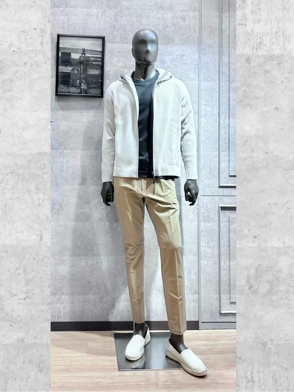 JOSEPH ABBOUD MOUNTAIN 二澤 コーディネート画像