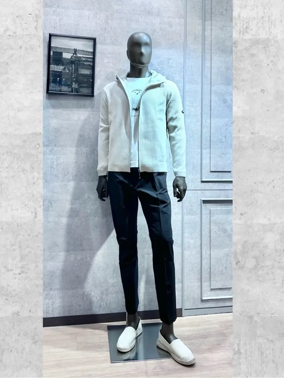 JOSEPH ABBOUD MOUNTAIN 二澤 コーディネート画像