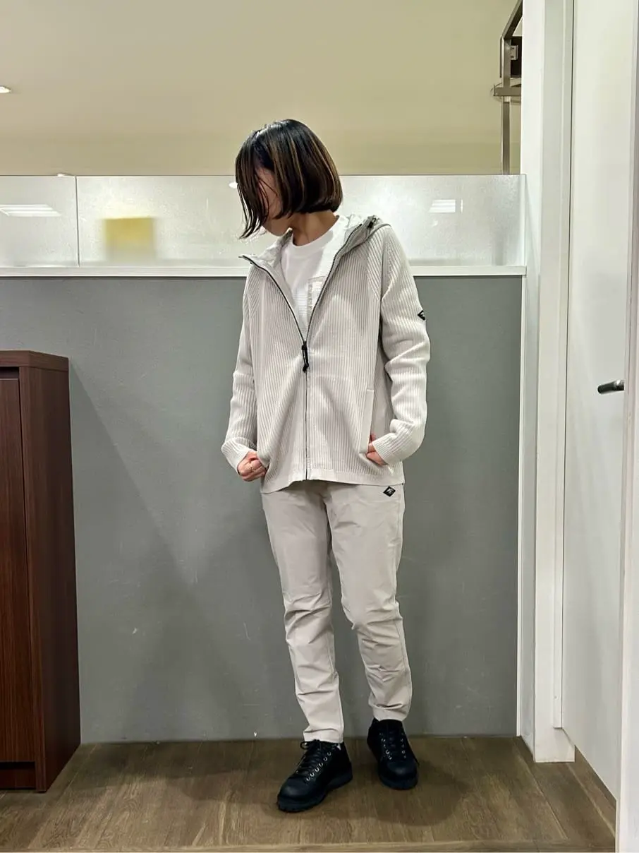 JOSEPH ABBOUD MOUNTAIN 高橋 コーディネート画像