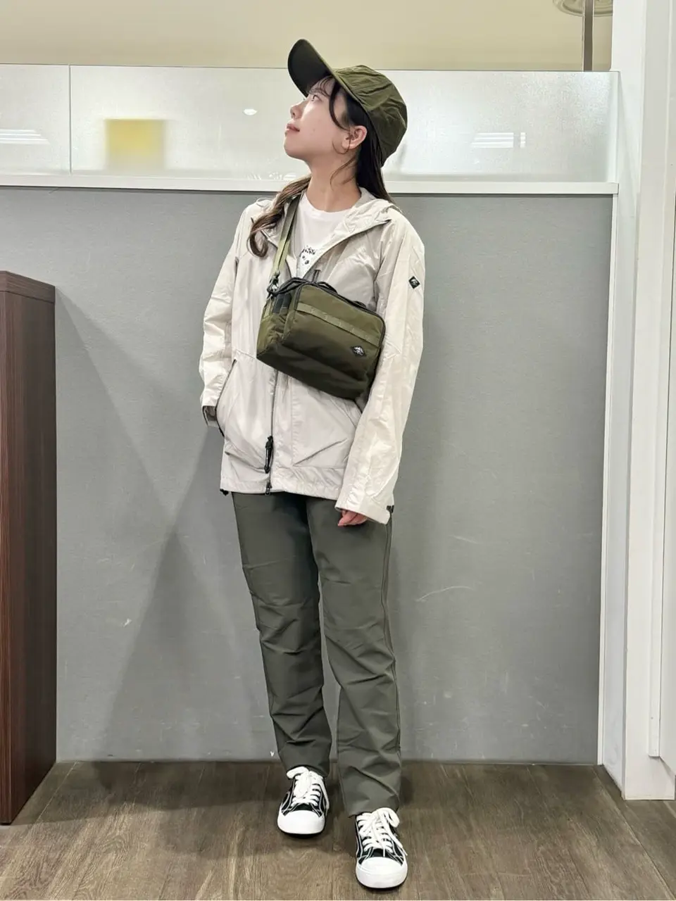 JOSEPH ABBOUD MOUNTAIN 夛田 コーディネート画像