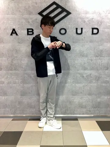 JOSEPH ABBOUD MOUNTAIN 足立 コーディネート画像