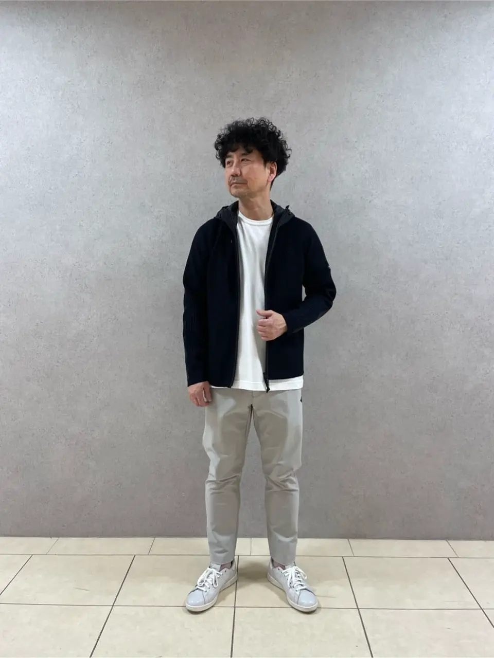 JOSEPH ABBOUD MOUNTAIN 植岡 コーディネート画像