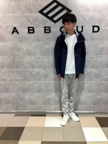 JOSEPH ABBOUD MOUNTAIN 足立 コーディネート画像