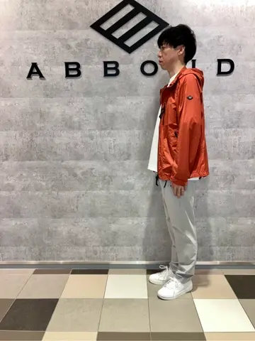 JOSEPH ABBOUD MOUNTAIN 足立 コーディネート画像