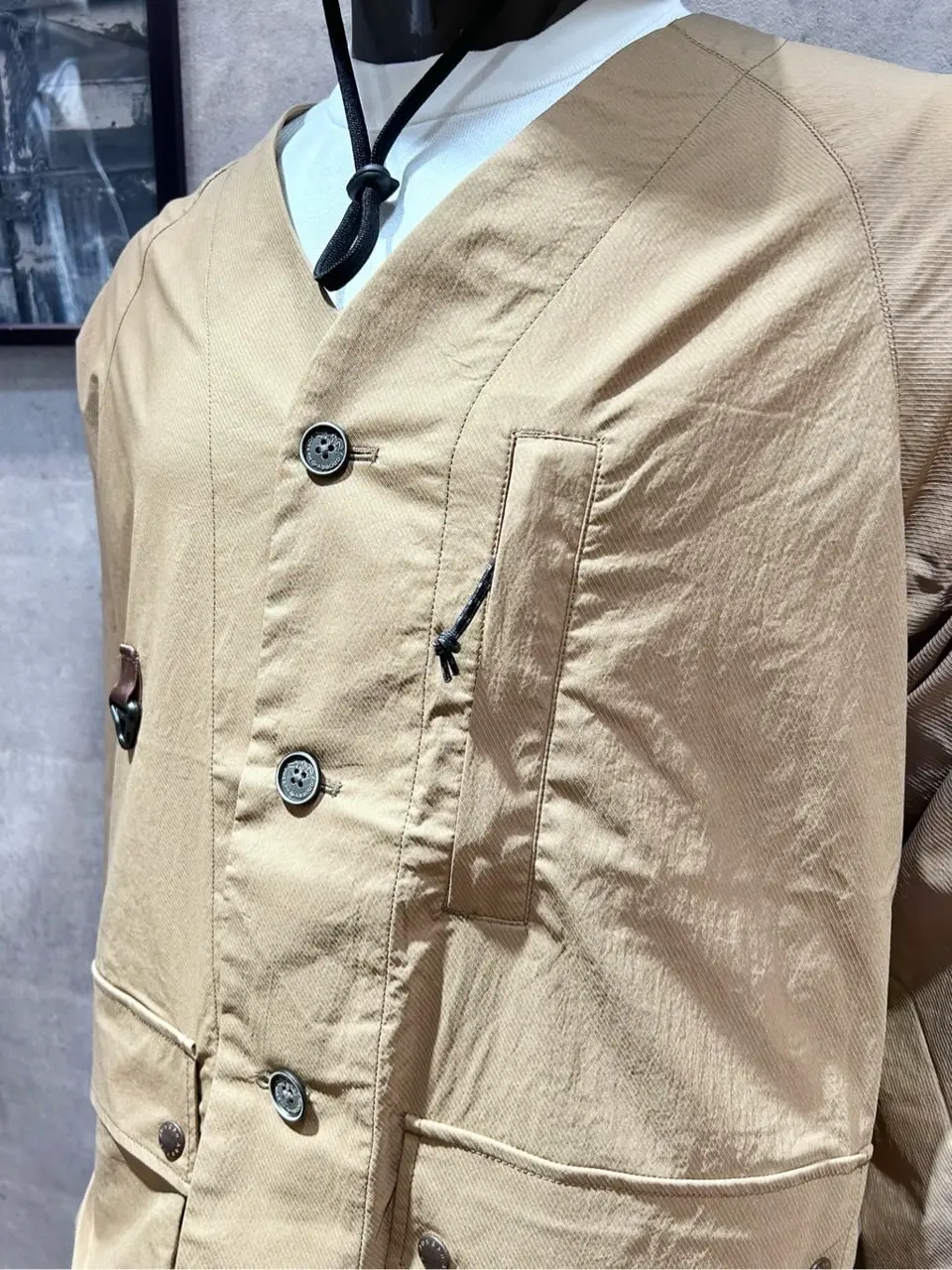 JOSEPH ABBOUD MOUNTAIN 二澤 コーディネート画像