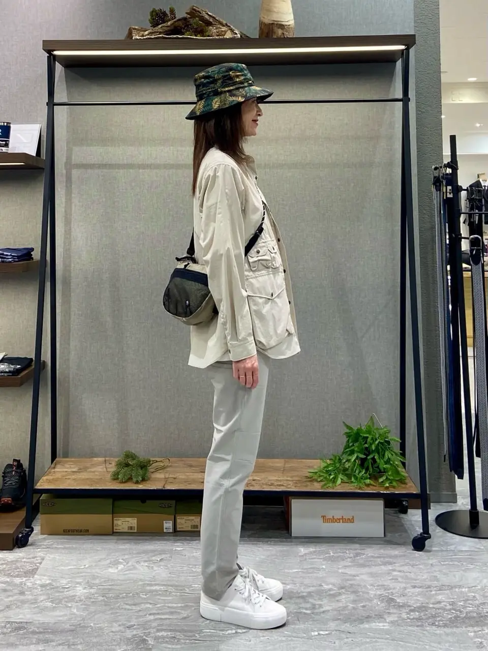 JOSEPH ABBOUD MOUNTAIN たかい　かおり コーディネート画像