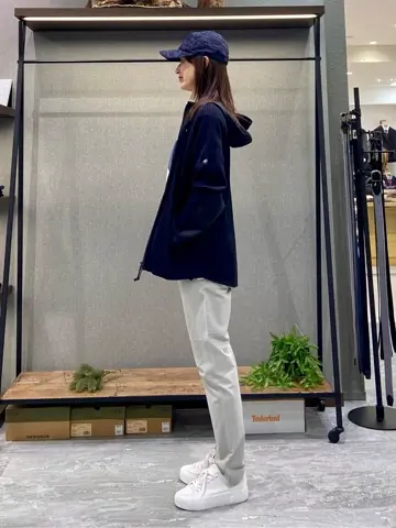 JOSEPH ABBOUD MOUNTAIN たかい　かおり コーディネート画像