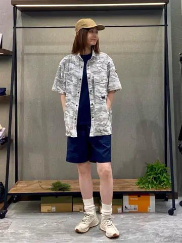 JOSEPH ABBOUD MOUNTAIN たかい　かおり コーディネート画像