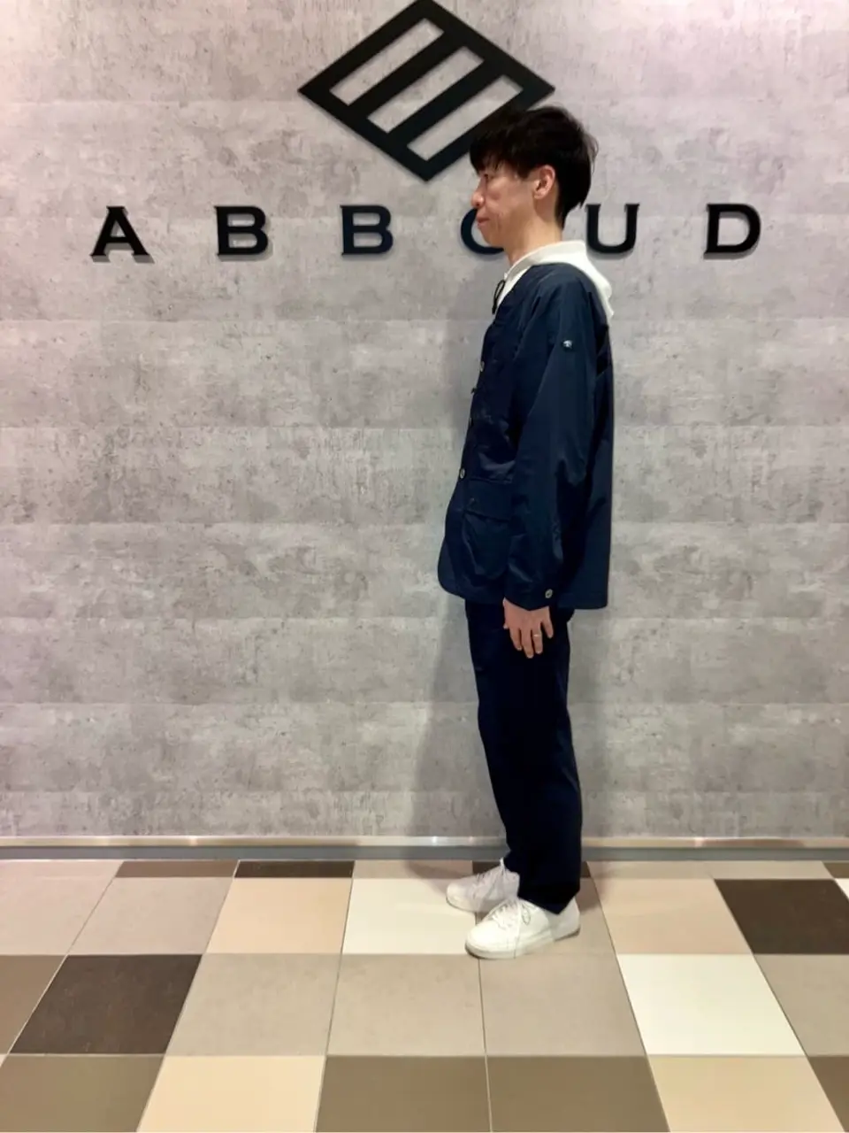 JOSEPH ABBOUD MOUNTAIN 足立 コーディネート画像