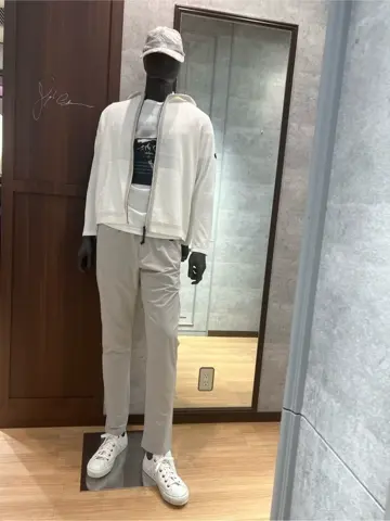 JOSEPH ABBOUD MOUNTAIN 上條 コーディネート画像