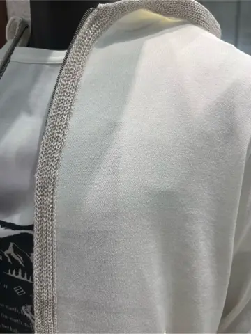 JOSEPH ABBOUD MOUNTAIN 上條 コーディネート画像