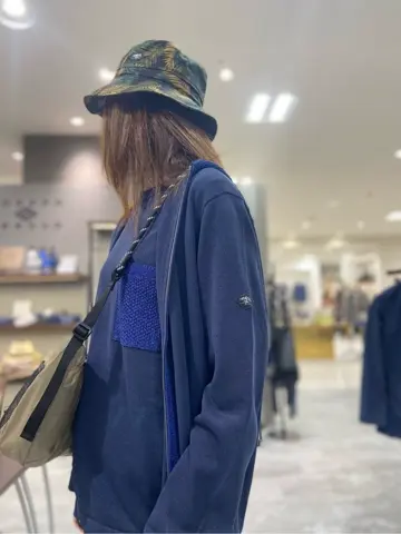 JOSEPH ABBOUD MOUNTAIN たかい　かおり コーディネート画像