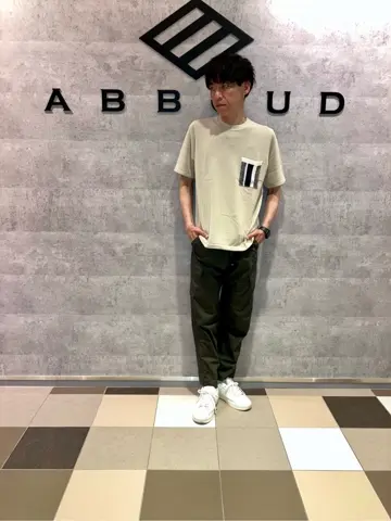 JOSEPH ABBOUD MOUNTAIN 足立 コーディネート画像